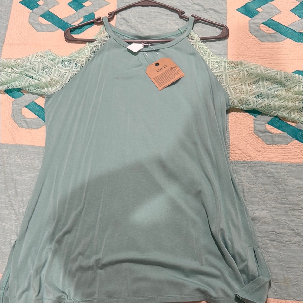 Green Relaxed Ribbed 3/4 Sleeve Blouse